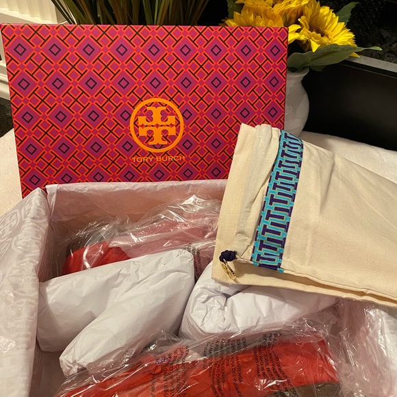 Tory Burch Miller Metal-Logo Loafer Suede - Picture 7 of 7